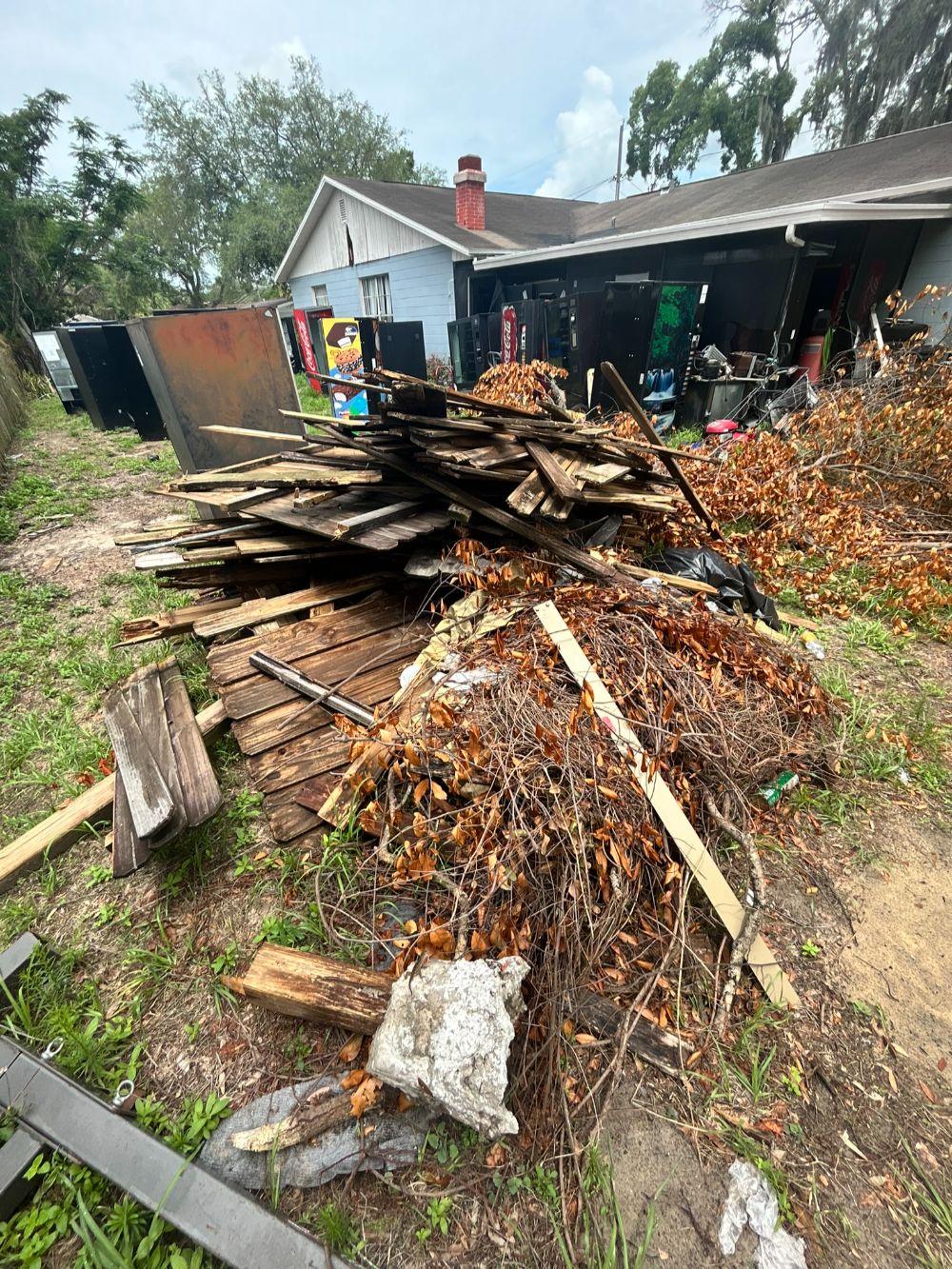 Bartolo Brothers Junk Removal Service (3)